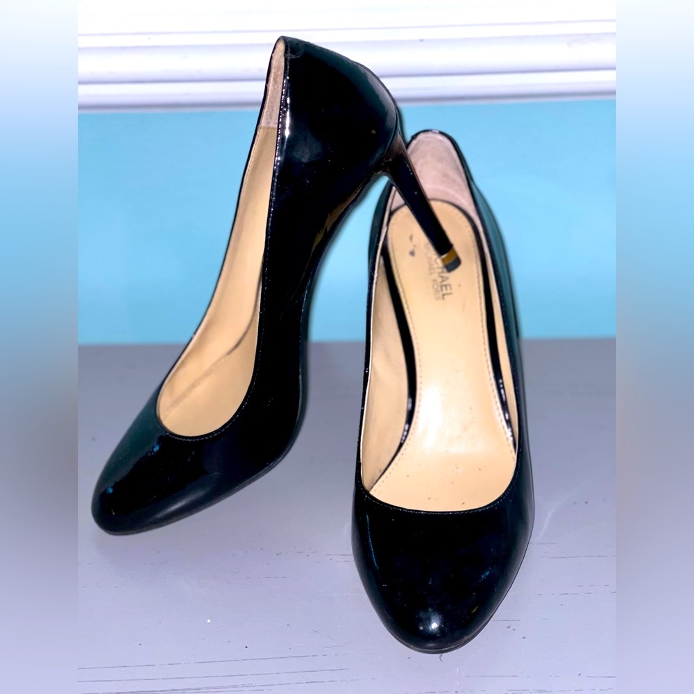 Michael Kors black heels